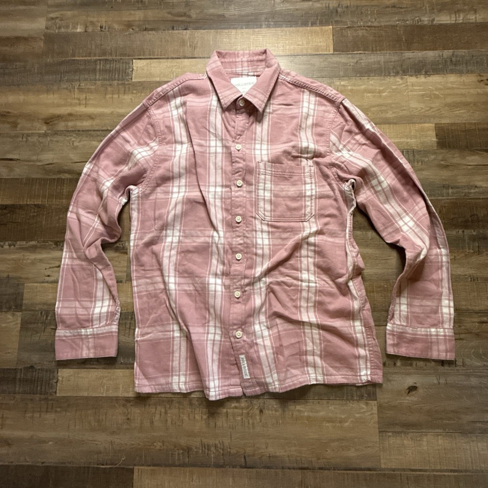 Hollister long-sleeve plaid button-up shirt Sz M Pink